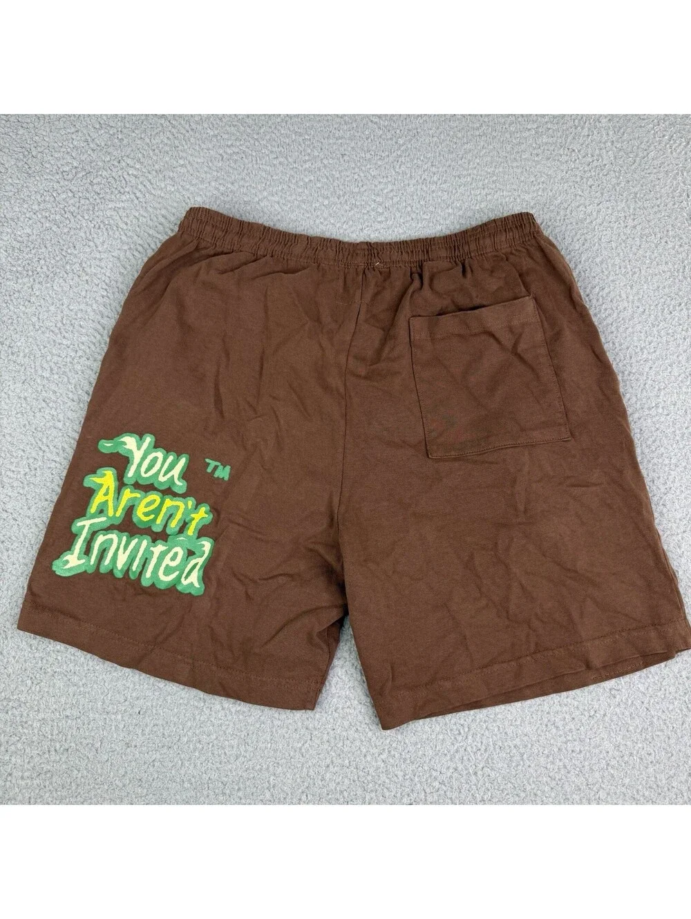 Hyde Park You Aren’t Invited Mens Large 32x6 Brown Jogger Shorts Smiley Face